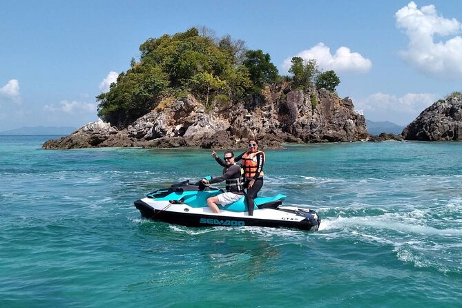 4 Hours Jet Ski Experience Hopping To 9 Islands in Phuket - Speed, waves, and comfort: what the ride feels like