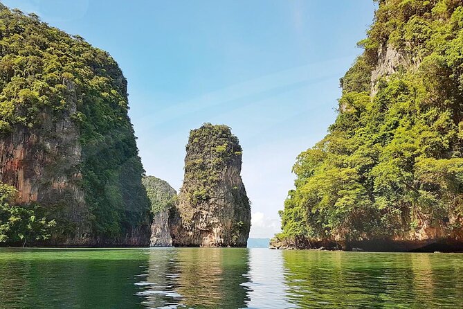 Canoe Cave Explorer Phang Nga Bay Tour from Phuket - The kayaking style: do you really paddle, or does the guide?