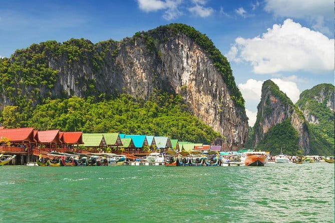 Exploring Phang Nga Bay national park with Lunch and Dinner - The onboard setup: comfortable boat, Wi‑Fi, and DJ energy