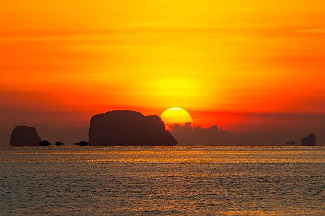 James Bond Island and Phang Nga Bay Sunset Romantic Trip By Phuket Seahorse Tour - James Bond Island: Khao Tapu and the Movie-Rock Views