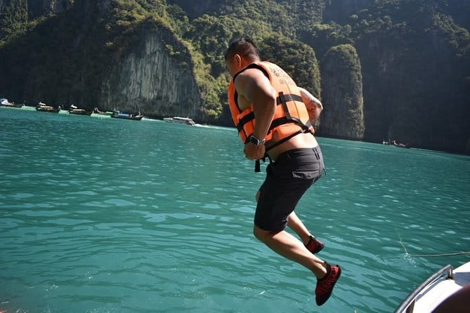 James Bond Island: Big Boat Tour & Canoeing Experience - Price and value: what you’re paying for, and what you still need