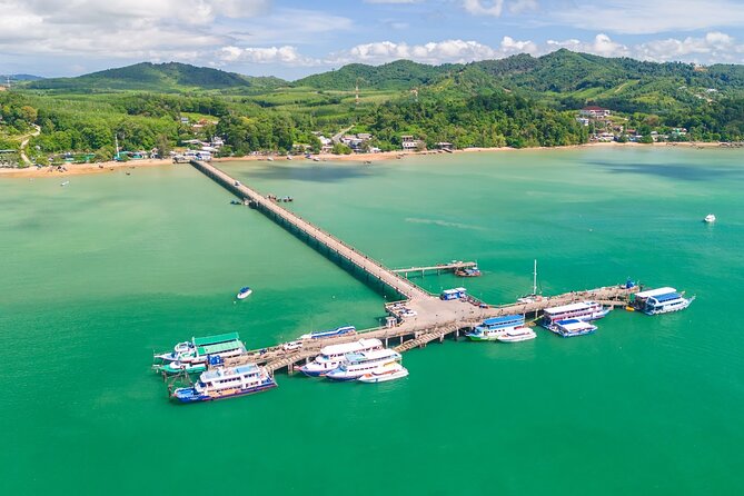 James Bond Island by Speedboat and Canoe at Hong Island - James Bond Island: photos, strolls, and Khao Phing Kan time