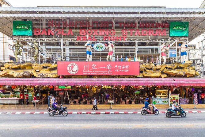 Muay Thai Boxing Showdown at Patong Stadium - Patong Boxing Stadium at 9:00 pm: what the night feels like
