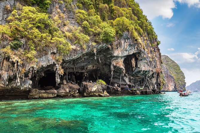 Phi Phi & Bamboo Islands Snorkeling Tour with Lunch by Speedboat - The Speedboat Ride: Fast Views, Real Bumpiness
