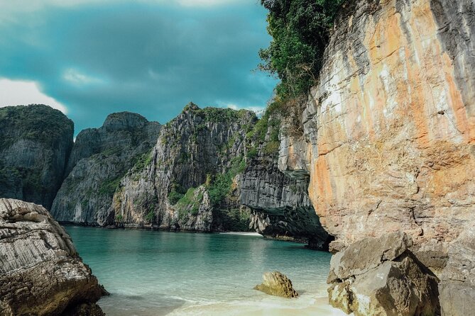Phi Phi Island Viking Cave Monkey Beach Khai Island Tour from Phuket - Khai Nai (Koh Khai Nai): the best chance to slow down