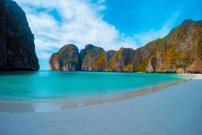 Phi Phi Islands Adventure Day Trip w/ Seaview Lunch by V. Marine - Snorkeling around limestone and coral: Bamboo Island plus another stop