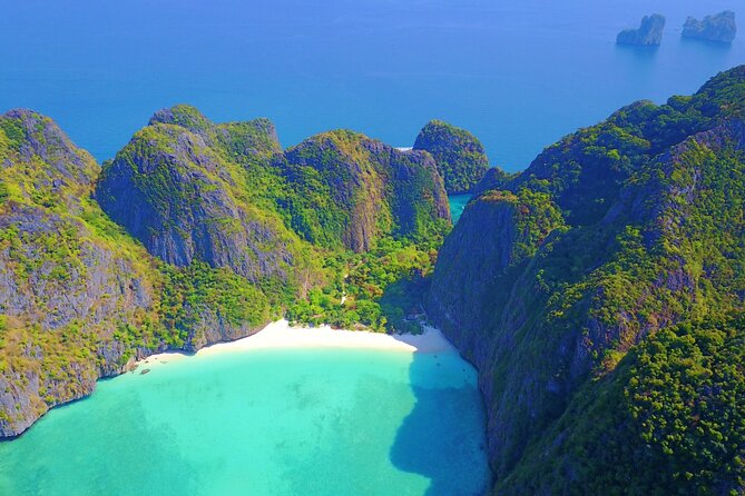 Phi Phi Islands Adventure Day Trip w/ Seaview Lunch by V. Marine - Who this Phi Phi speedboat trip fits best