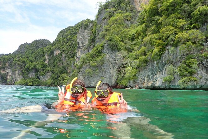 Phi Phi Islands Speedboat Full-Day Tour from Phuket+ Buffet Lunch - Lunch at Ton Sai Bay (Phi Phi Don) and Why It’s a Smart Break