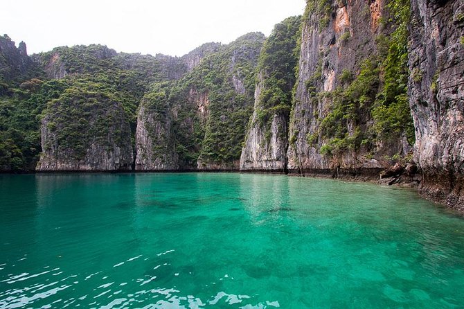 Phi Phi, Maiton, Khai Island Sunset Romantic Trip By Phuket Seahorse Marine - Pileh Bay and Monkey Beach: quick hits of classic Phi Phi views