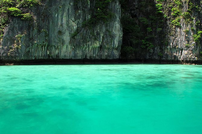 Phi Phi & Maya Bay Speedboat: All-Day Food & Choice of 3 Marinas - Entering Phi Phi: What This Speedboat Day Trip Really Delivers