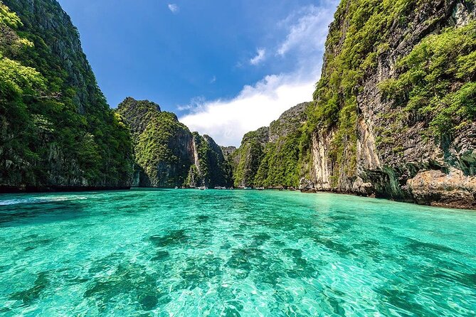 Phi Phi Snorkeling Early Day Trip, Speedboat - Phuket Sail Tours - At Phuket Sail Tours: registration, light breakfast, and a crew you’ll see early