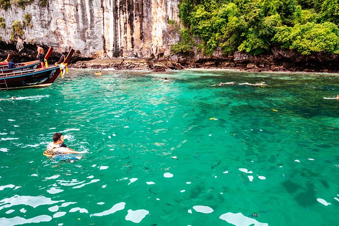 Phi Phi Snorkeling Early Day Trip, Speedboat - Phuket Sail Tours - What small group size and speedboat comfort really mean for you