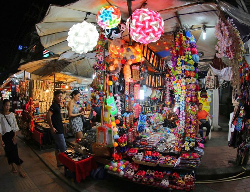 Phuket: Fully Customized Night Market Tour - Stop 2: Lad Yai market and the Sunday-only option in Phuket Town
