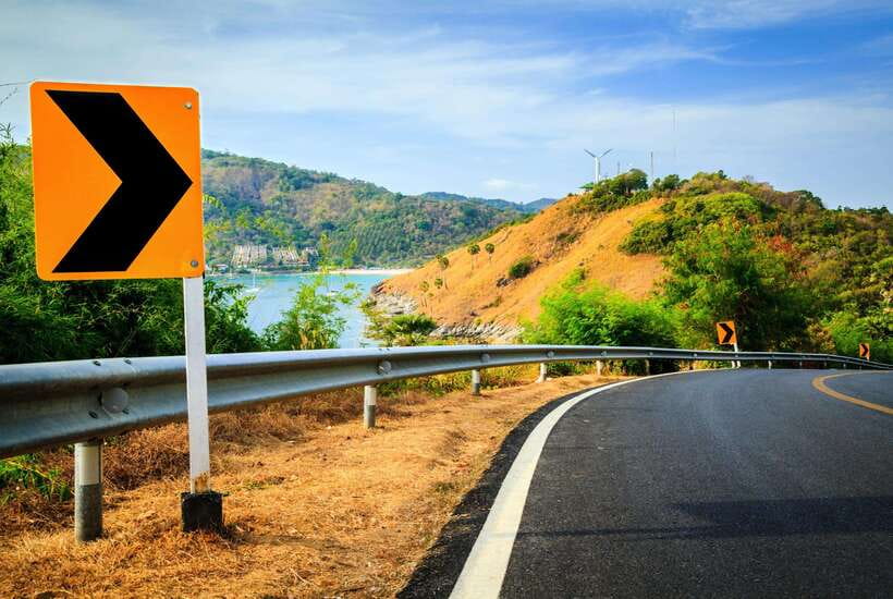 Phuket: Half-Day Viewpoint, Big Buddha and Wat Chalong Tour - Price, group pace, and when this tour is a smart value