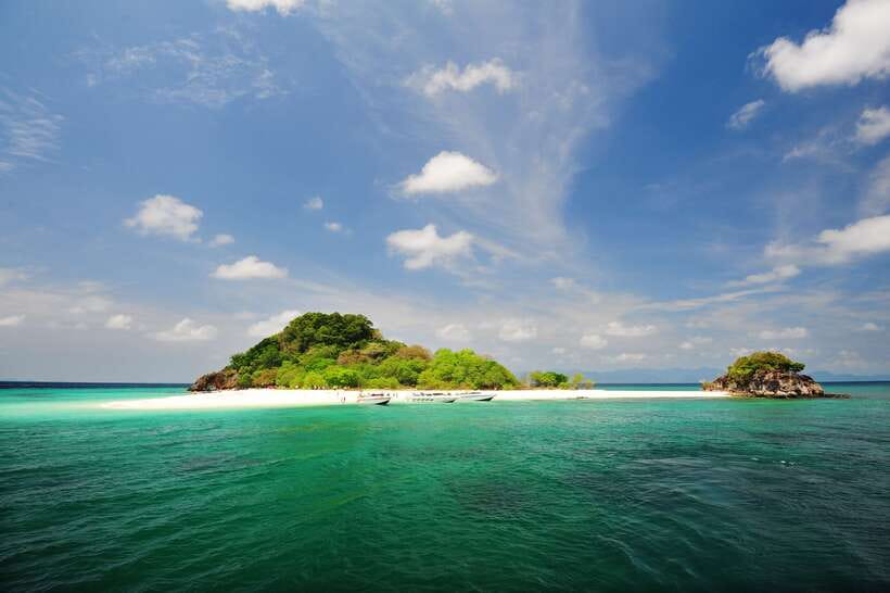 Phuket: James Bond Island by Longtail Boat Small Group Tour - Small-group feel: what “up to 9 people” changes