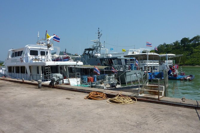 Phuket to Koh Phi Phi by Phi Phi Cruiser - Phuket pickup and getting to Rassada Port on time