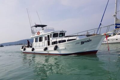 Private Boat Fishing TROLLING & SPINNING From Phuket - From Hotel Pickup to Ao Chalong Pier: The 8-Hour Rhythm