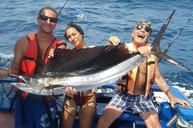 Private Boat Fishing TROLLING & SPINNING From Phuket - Boat and Gear Reality Check: Clean vs. Basic