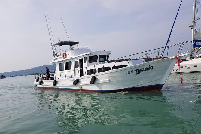 Private Boat Fishing TROLLING & SPINNING From Phuket - From Hotel Pickup to Ao Chalong Pier: The 8-Hour Rhythm