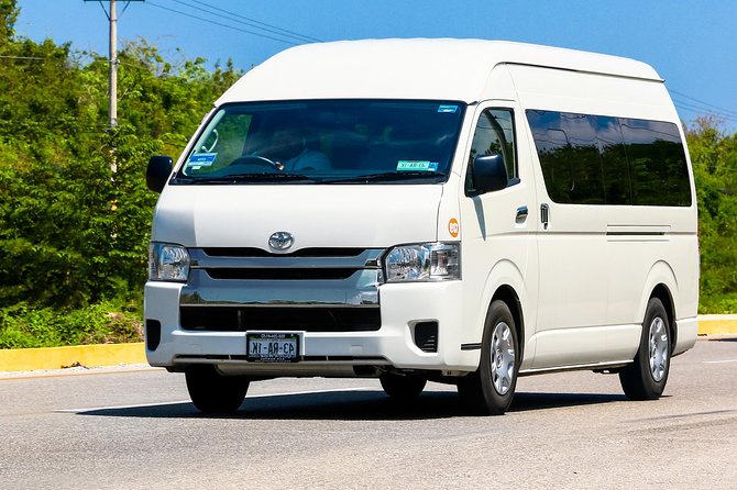 Private Departure Transfer from Phuket Hotel to Phuket Airport - Pickup at your hotel lobby: direct, simple, and actually helpful