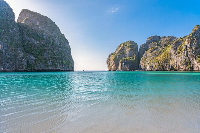 Private Phi Phi Islands & Bamboo Full Day Tour with snorkeling - Snorkeling on Phi Phi waters: what you’re really buying with included gear