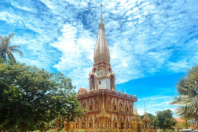Private Phuket City Tour - Optional stops: plane-spotting at Mai Khao and the Ma Doo Bua selfie scene