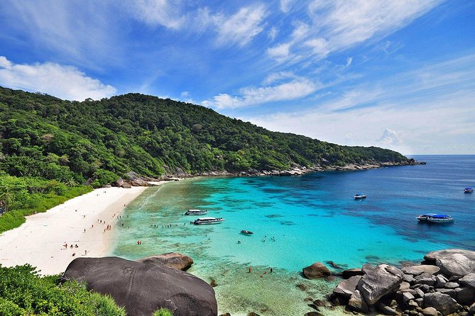 Similan Islands Full-Day Tour from Phuket with Lunch (SHA Plus) - Transportation Realities: boat capacity, group size, and comfort