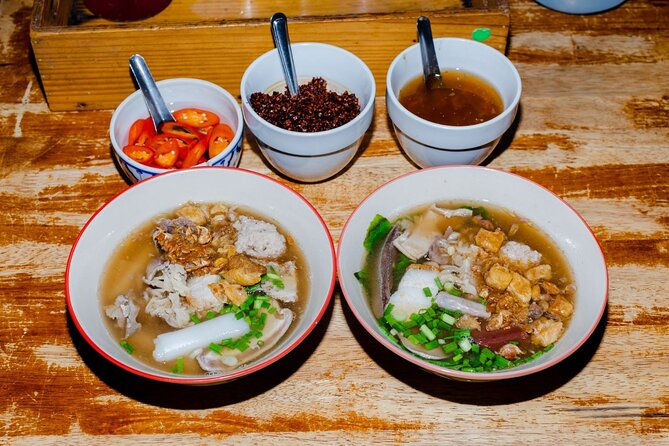 Southern Flavors Phuket Food Tour with 15+ Tastings - Southern Thai flavors in Old Phuket Town: the real reason this tour works